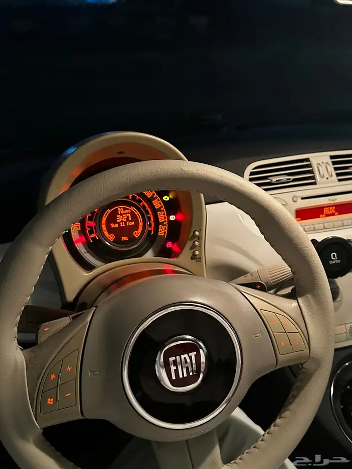 فيات 500 للبيع 2013 ماشيه 140 الف 2