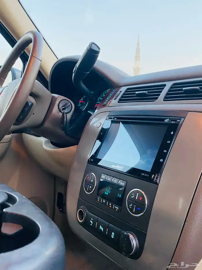 جمس يوكن 2014 مالك واحد بحاله المصنع 45