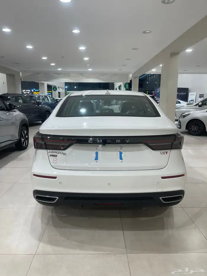 شيري اريزو 6 برو 2025 3