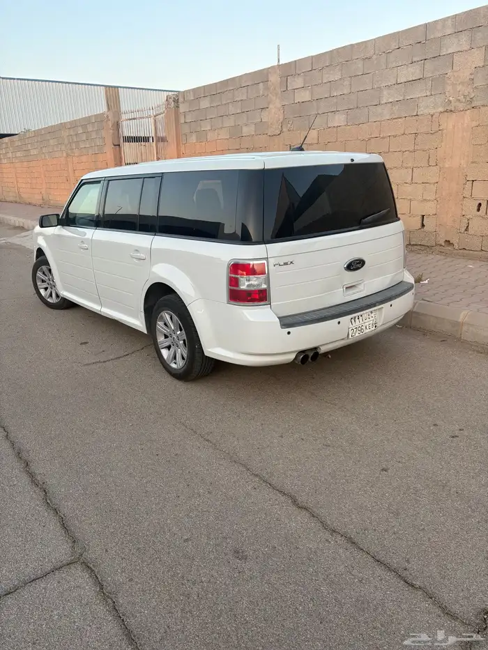 للبيع فورد فلكس 3