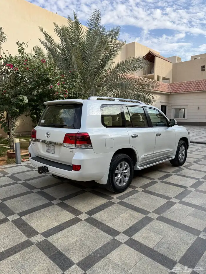 لاندكروزر جكسار 2016 13