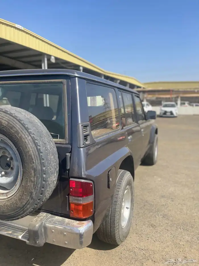 نيسان باترول 4 أبواب موديل 1992 0