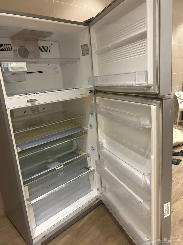 ثلاجه Lg نظيفه على السوم للجاد 1