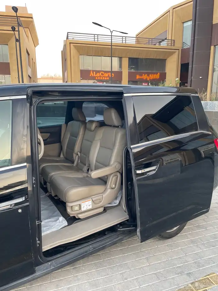 للبيع هواندا اوديسي 2013 فل كامل نضيفه 7