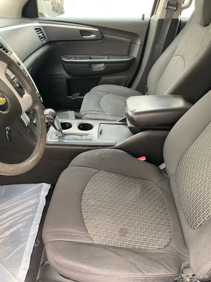 للبيع ترافرس 2012 بالاحساء 10