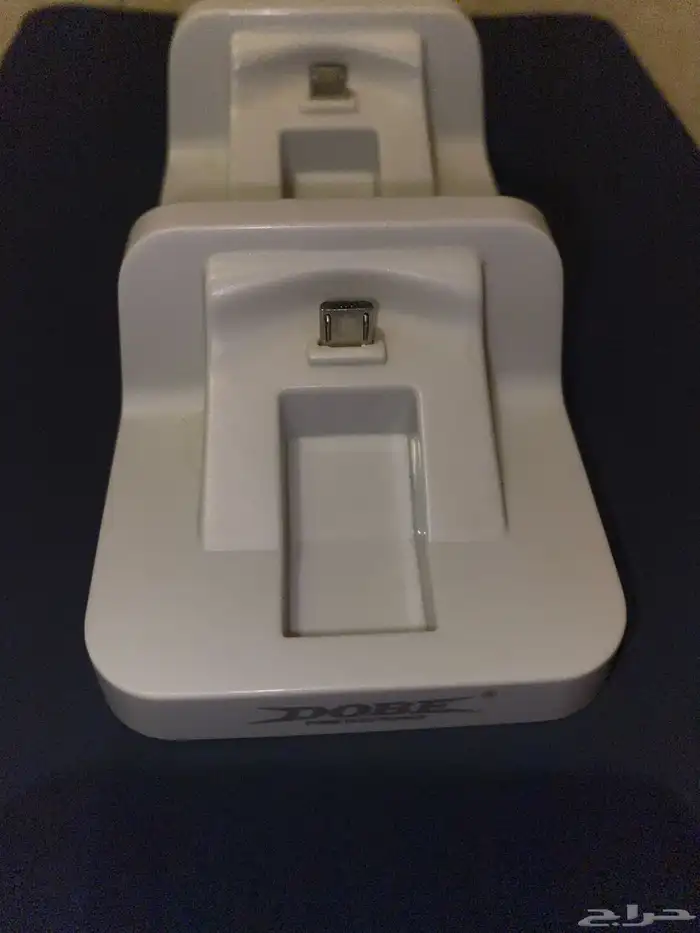 شاحن مزدوج ps4 1