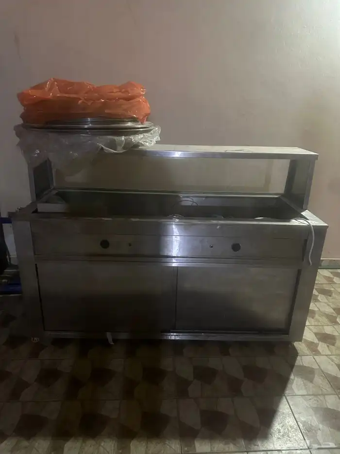 للبيع معدات مطعم 2
