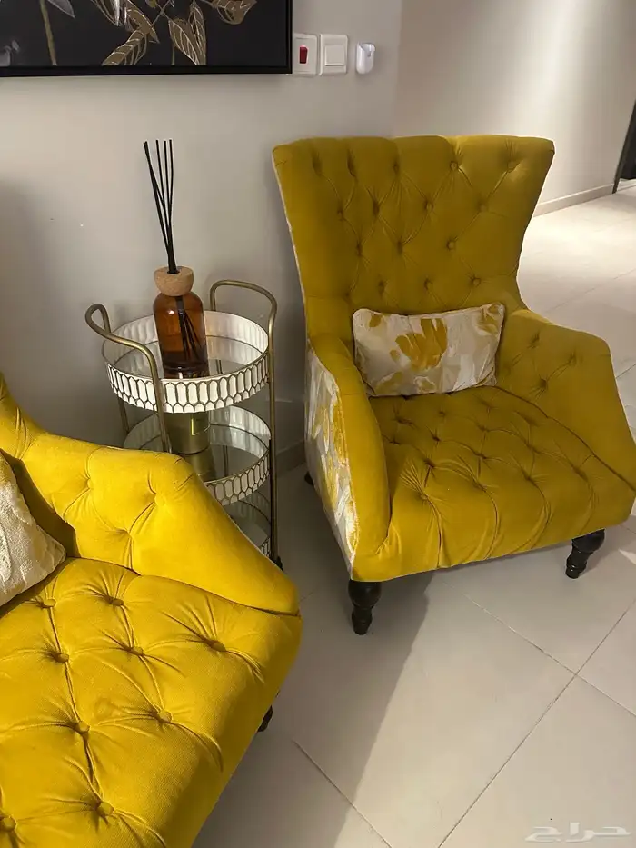 كنب من ميداس جديد استخدام سنتين ومحافظ عليه 4 قطع 3