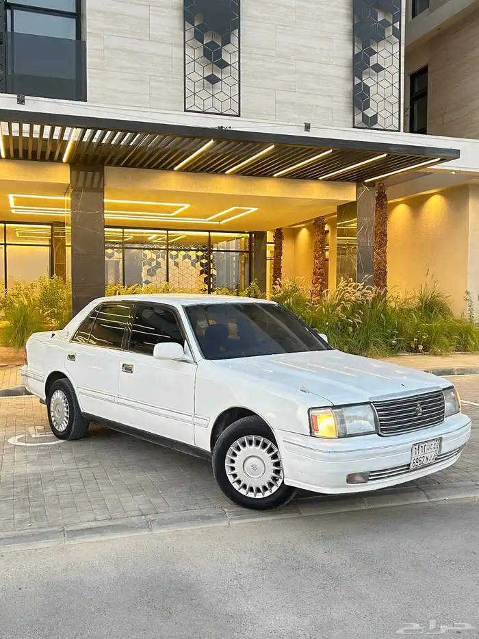 تويوتا كراون 1998 التاج للبدل او البيع 9
