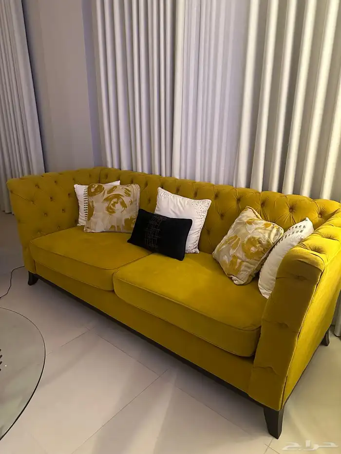 كنب من ميداس جديد استخدام سنتين ومحافظ عليه 4 قطع 2