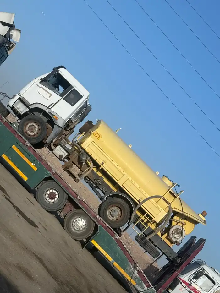 شاحنة لوري تسليك 0