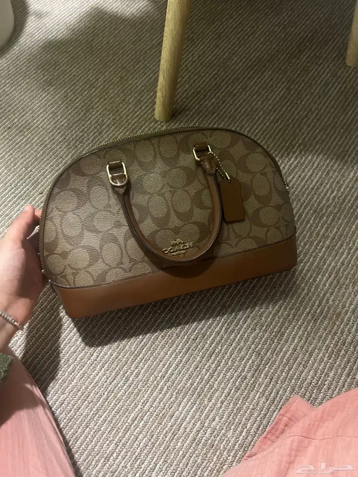 شنطة كوتش أصلي مستعمل 0