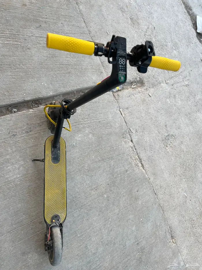 اسكوتر كهربائي 3