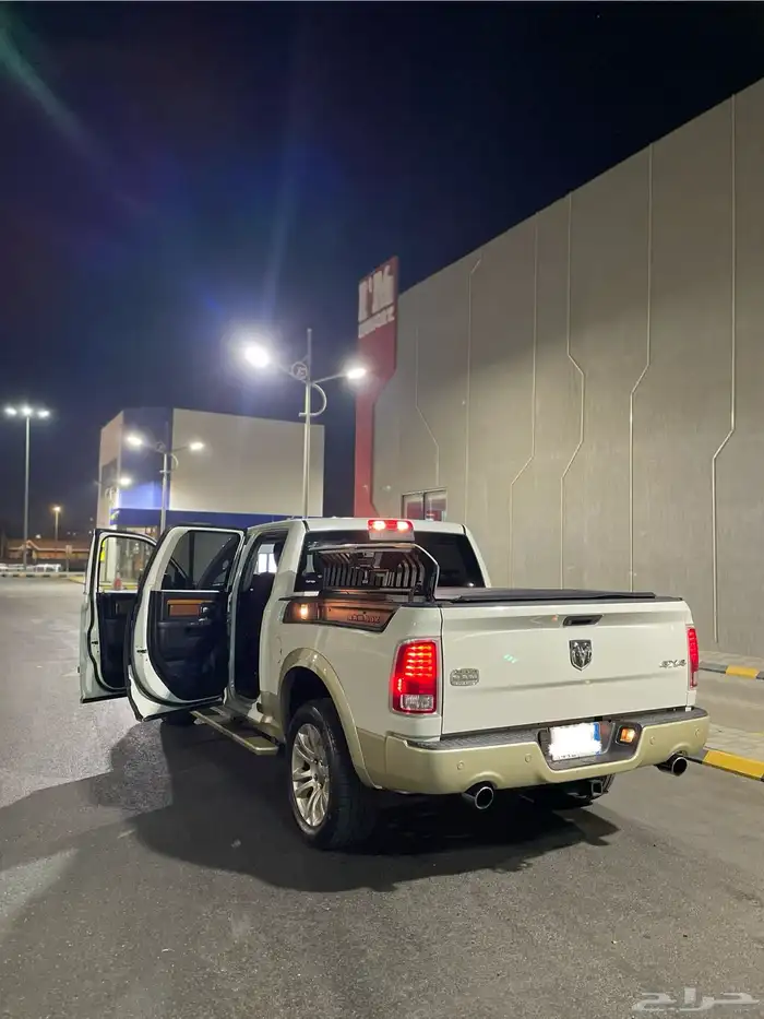 دودج رام 2017 اصدار وفئة LONG HORN 1