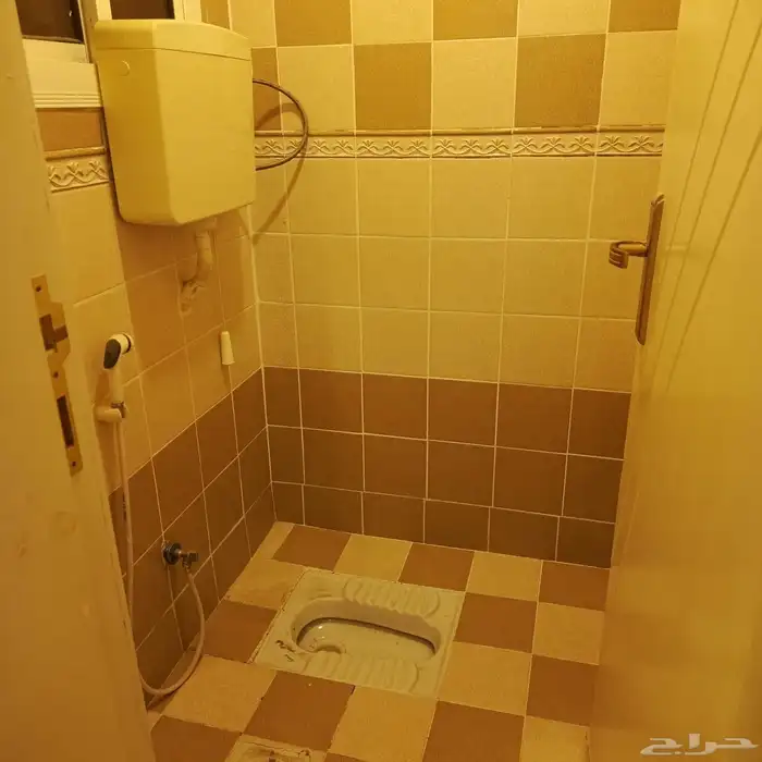 شقة للإيجار نظيفة حي ( القصواء ابو بريقاء ) 4