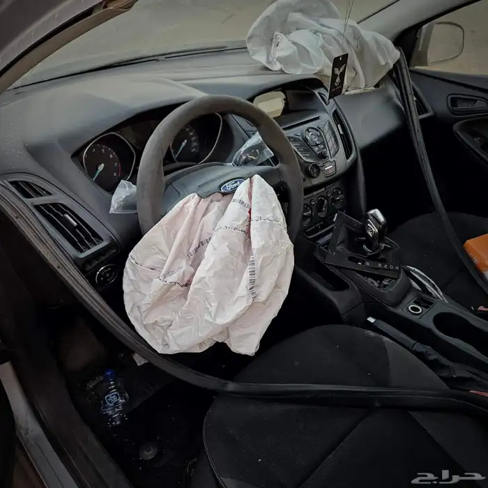 فورد فوكس قطع غيار تشليح 5