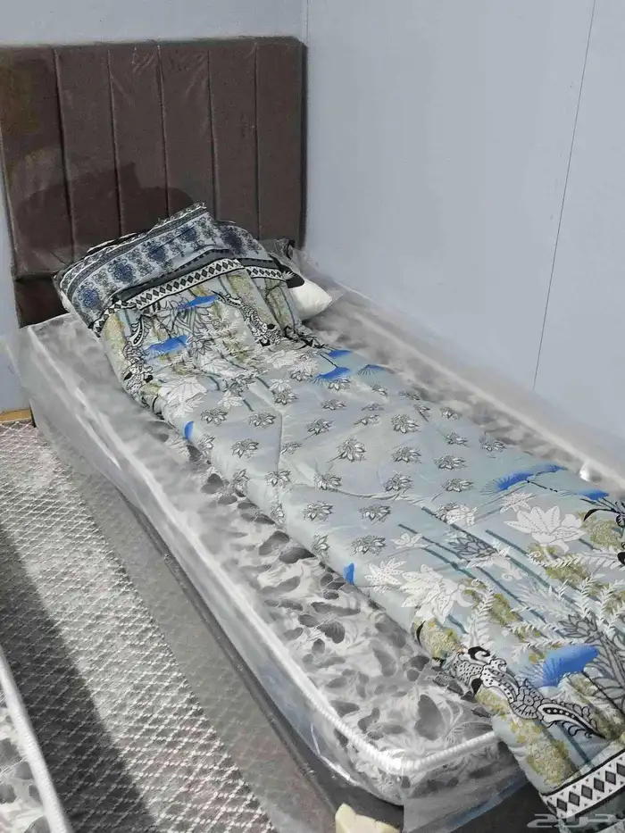 سرير حديد خشب ديكور 9