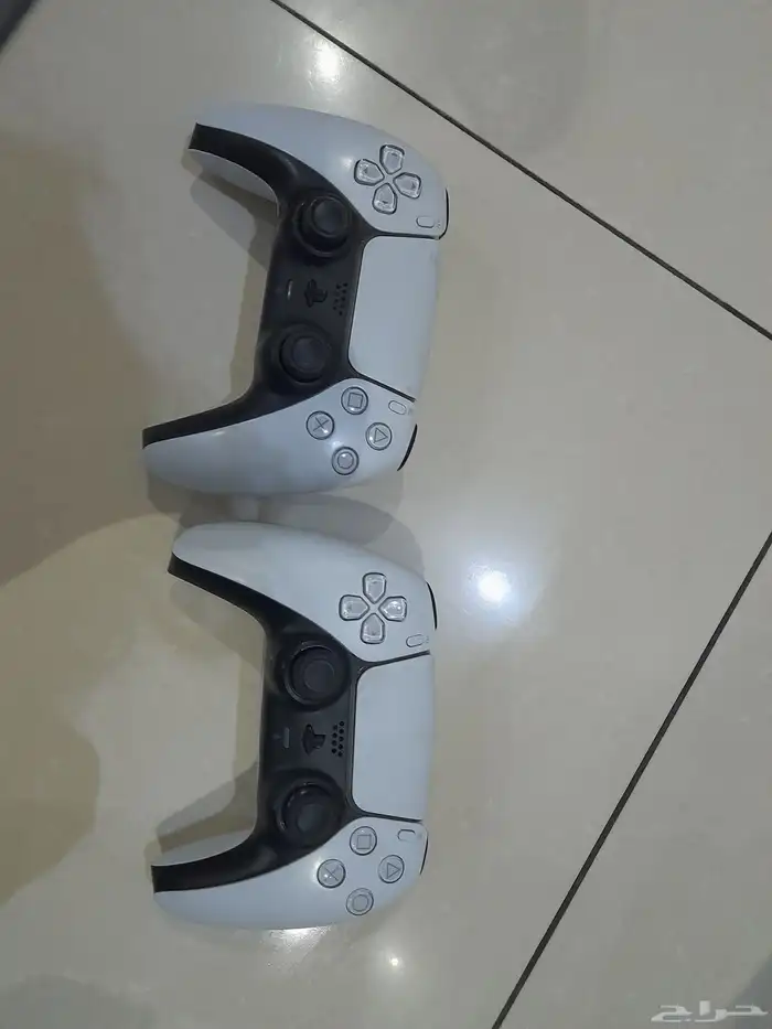 بلاستيشن 5 استعمال نظيف للبيع 3