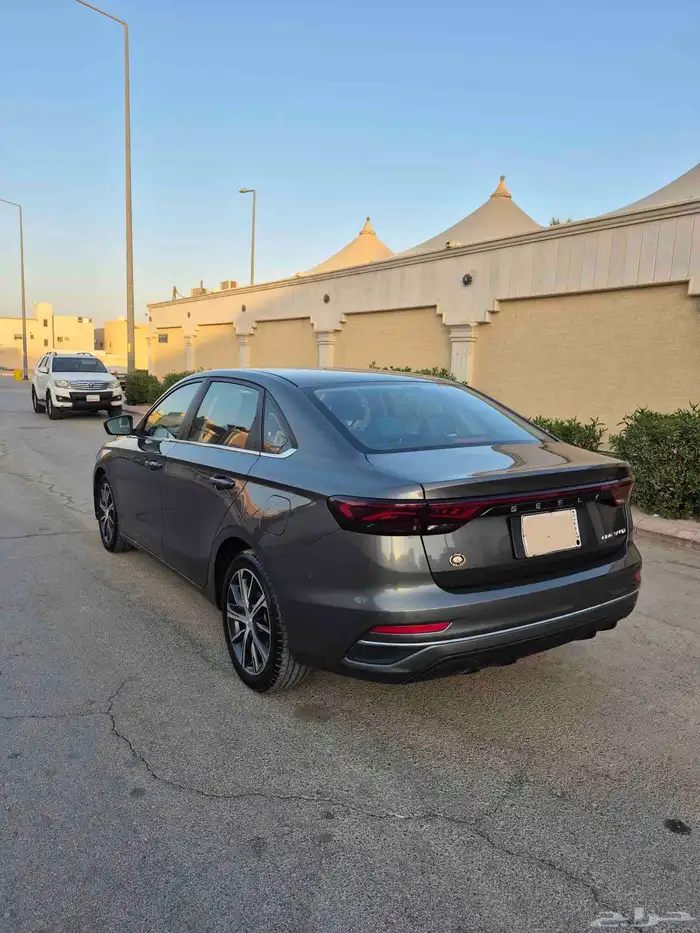 جيلي ام جراند 7 5