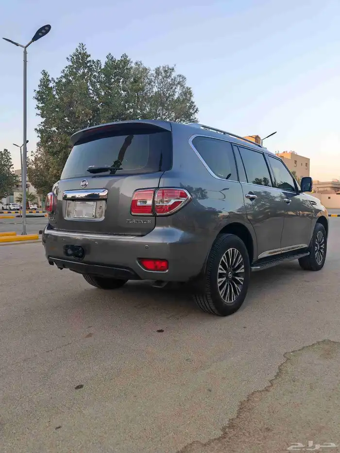 للبيع باترول بلاتينيوم 2016 4