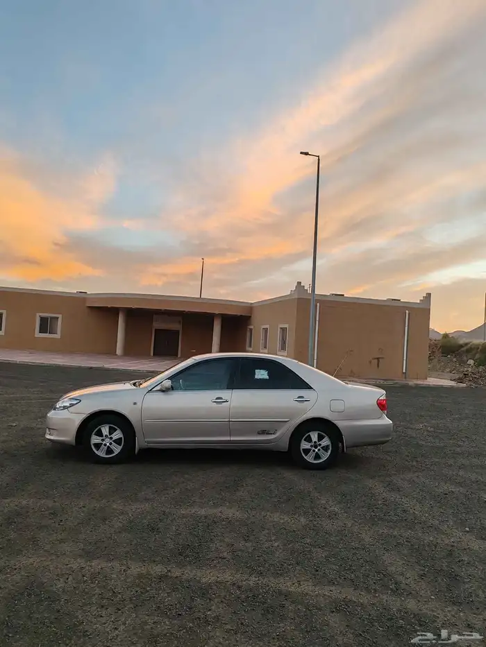 كامري 2005 للبيع 2