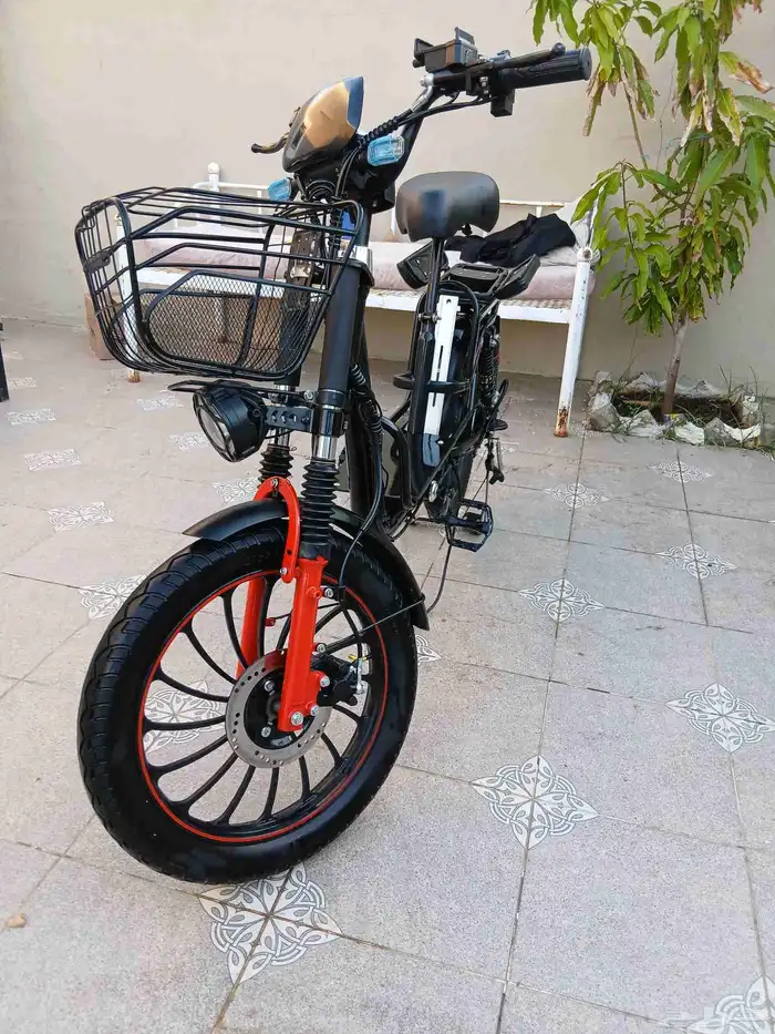 اسكوتر مقاس 20 تبلس استخدام اقل من شهر جديد 3