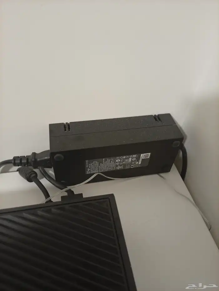 اكس بوكس ون1 شرط نضيف مع ملحقاته التواصل وتساب 2