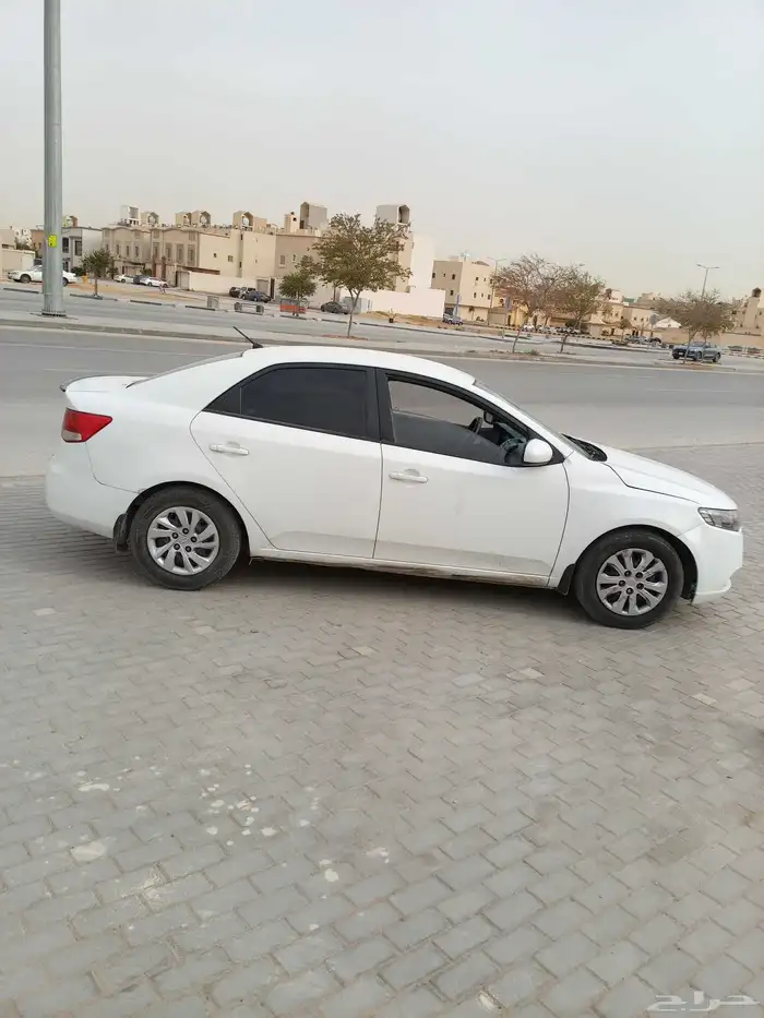 كيا سيراتو 2011 للبيع 2