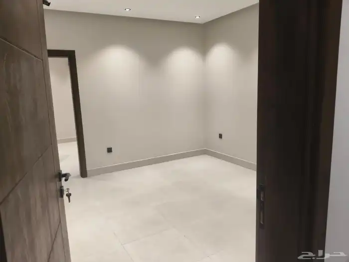 ملحق للبيع 4