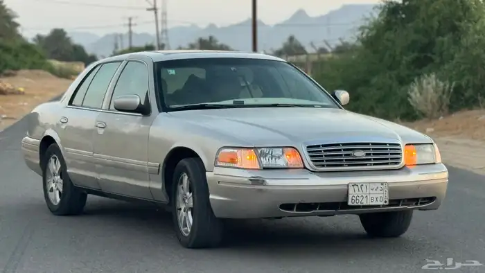 فورد فكتوريا 2004 LX فل كامل فتحه 6