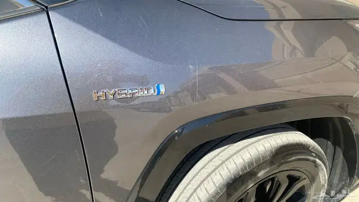 راف فور هايبرد XLE 4X4 HEV 6