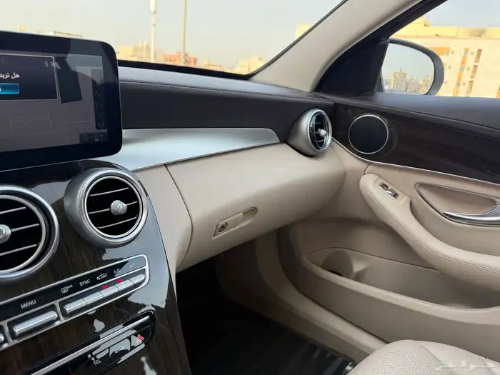 مرسيدس_C200_AMG_2019_بسعرمناسب 37