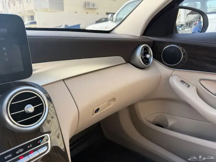 مرسيدس_C200_AMG_2019_بسعرمناسب 61