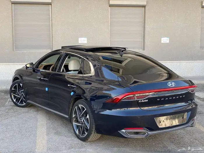 هونداي ازيرا كاليجرافي اعلى فئة 2021 - (( تم البيع )) 3