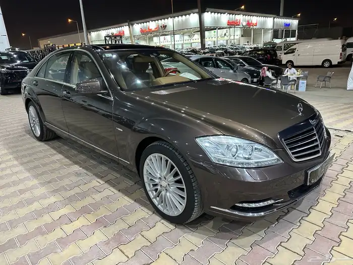 مرسيدس S500 موديل 2011 فل كامل 2