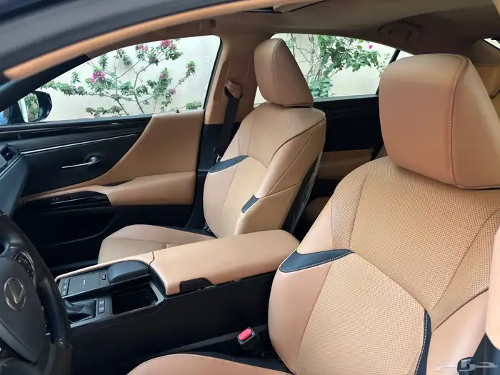 لكزس ES 2022 AH هايبرد سعودي ضمان الوكيل ساري 14