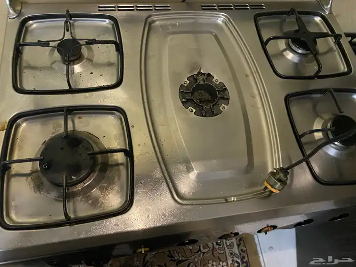 أغراض للبيع فرن و نشافه و أشياء أخرى 2