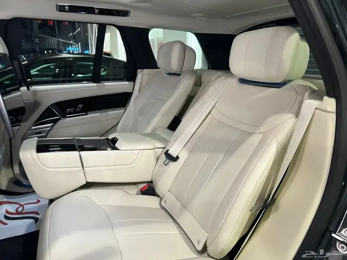 رينج روفر Vogue Autobiography موديل 2025 جديد وارد خليجي 7