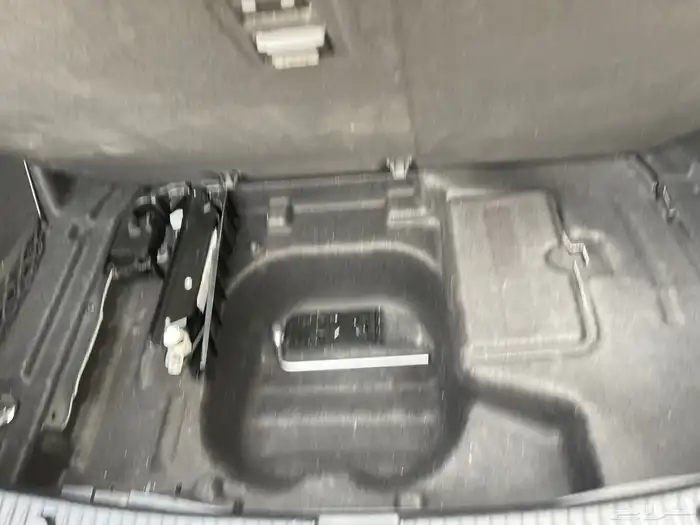 مرسيدس_C200_AMG_2019 76