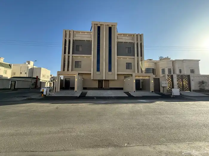 للبيع شقق علويه بمصعد وسطح خاص وبايكه شمال خميس مشيط 500الف 0