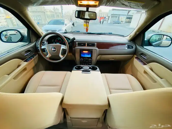 جمس يوكن 2014 مالك واحد بحاله المصنع 37