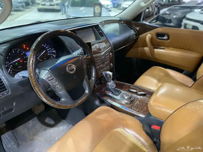 نيسان باترول بلاتينيوم 2015 11