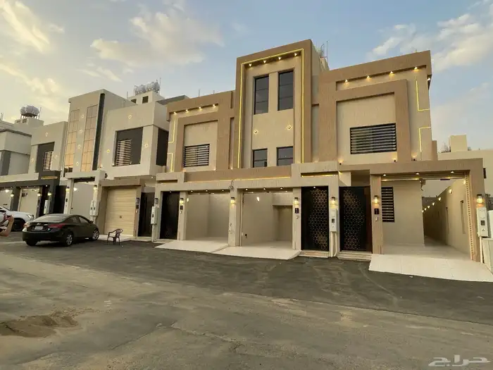 للبيع ارواف ارضيه وعلويه تشطيب فندقي ابها المحاله 0