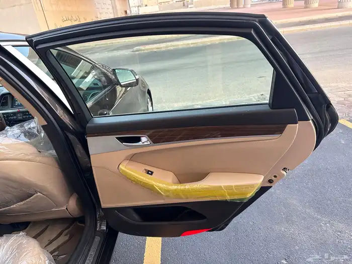 2015 Genesis G80 ( ممشى قليل ) 28