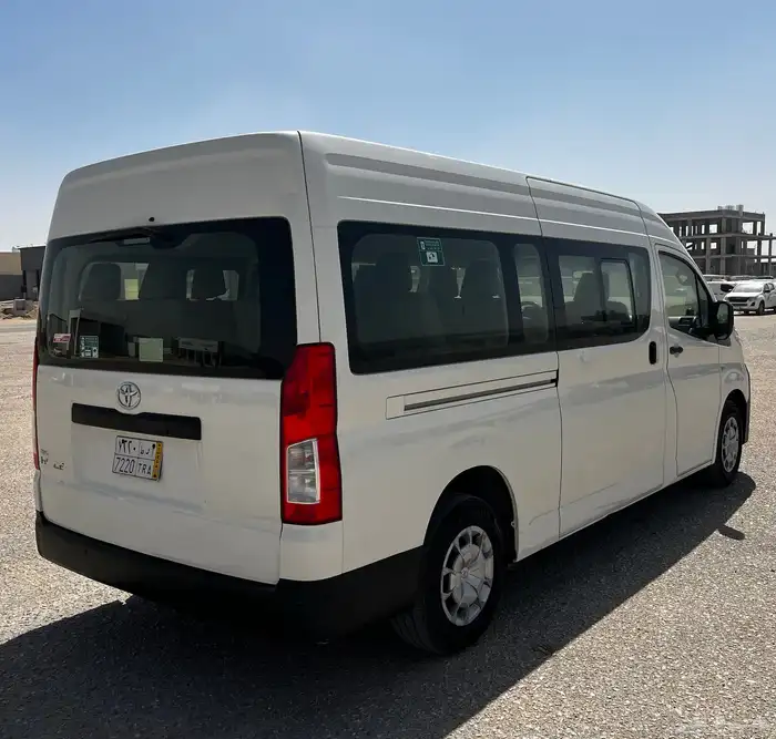 تويوتا باص هايس 13 راكب بنزين موديل 2019 5