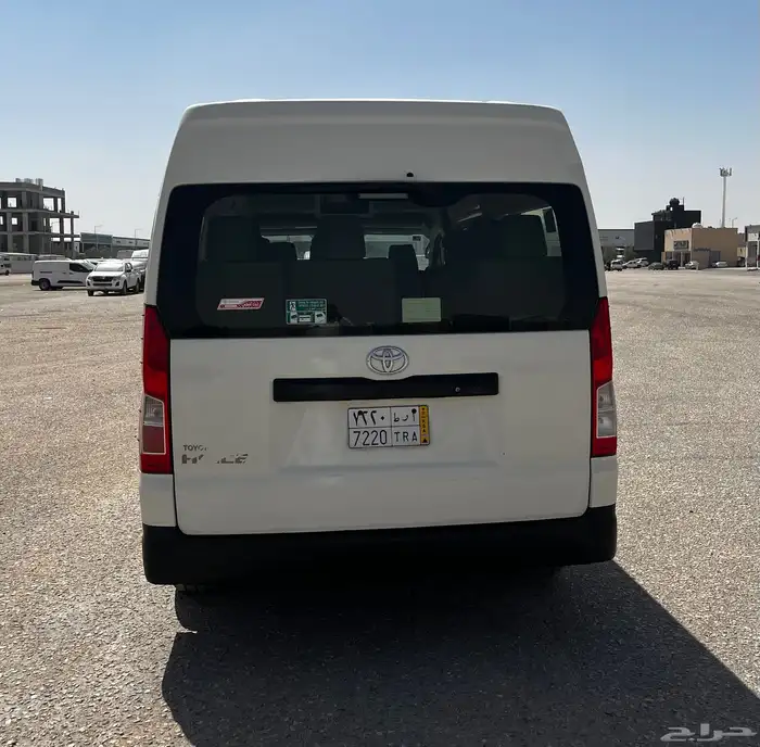 تويوتا باص هايس 13 راكب بنزين موديل 2019 3