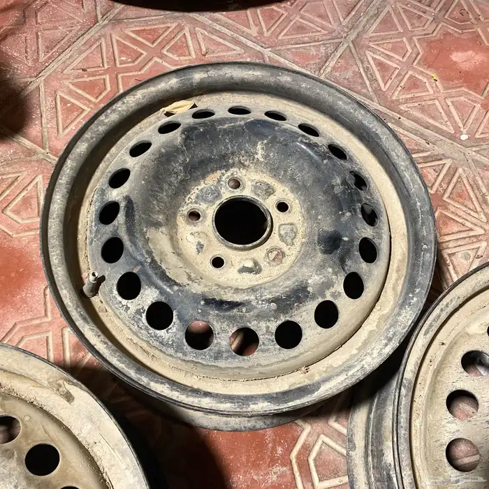 جنوط حديد سوح اكورد 2008 - 2012 4