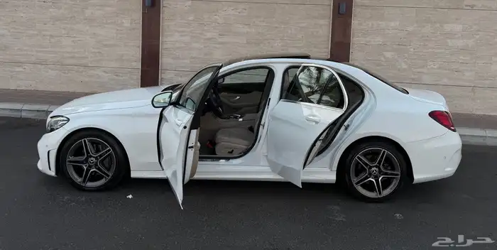 مرسيدس_C200_AMG_2019_بسعرمناسب 57