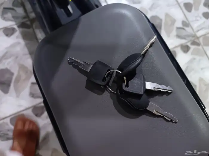 سكوتر نيازي الوحش السوم 1100 لاسوم له شهرين واقف نضيف استخدا 3