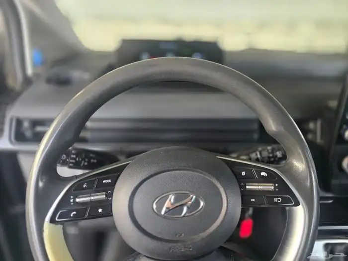 هونداي ستاريا 2022 بنزين 9 راكب 12